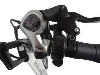 MEB-CB-26-BK MECER Vélo de ville 26’ électrique – Cadre alu avec enjambement bas – Autonomie 60 km à 70km - 7 vitesses Shimano – Assemblé en France – Image 9